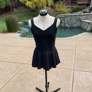 LuLulemon women’s ballerina tank top with built in sports bra.